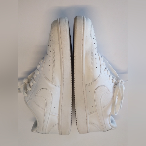 Nike Court Vision CD5434-100 White Lace Up Low Top Sneaker - Picture 2 of 8
